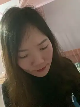 Pyy07 online show from February 4, 12:30 pm