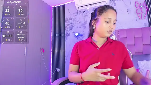 Snapshot of Laly_Cherry_ chatting on October 7, 12:20 pm Laly Cherry online show from October 7, 12:20 pm