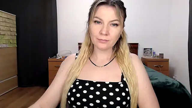 ParadiseAlina online show from September 24, 7:46 pm