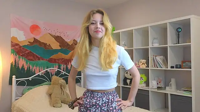 Snapshot of Wendy_Cutie chatting on September 20, 4:38 pm Wendy Cutie online show from September 20, 4:38 pm