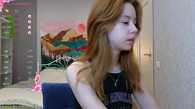 Wendy Cutie online show from December 3, 3:03 pm