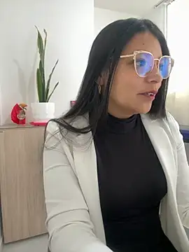 Zui Rouse online show from September 24, 1:21 pm