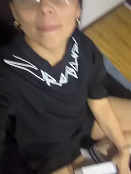 Zui Rouse online show from September 27, 4:52 am