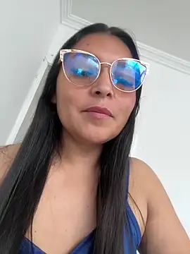 Zui Rouse online show from September 11, 3:23 pm