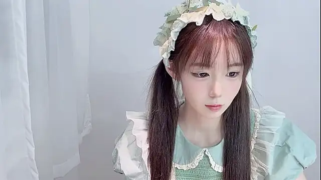 Snapshot of Xiao-runbao chatting on October 25, 2:25 pm Xiao-runbao online show from October 25, 2:25 pm