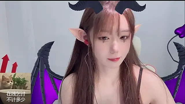 Snapshot of Xiao-runbao chatting on October 31, 3:05 pm Xiao-runbao online show from October 31, 3:05 pm