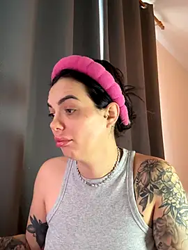 -RAHELA- online show from October 15, 7:44 am