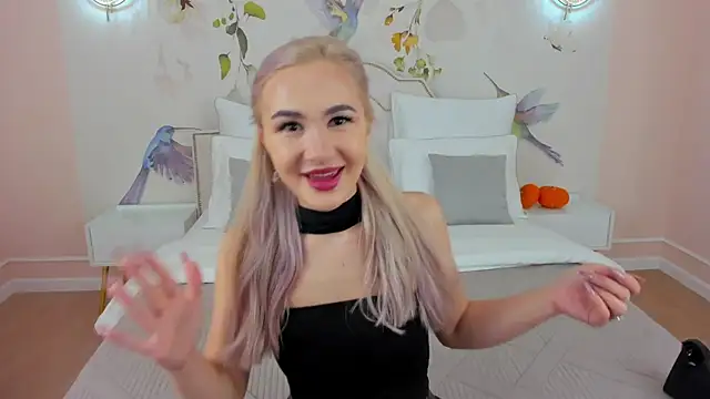 BarbieMilne online show from October 11, 3:15 pm