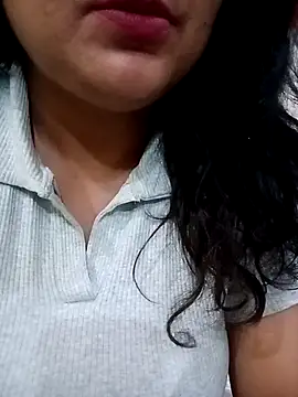 Snapshot of Shikha-mehra7 chatting on October 26, 11:16 am Shikha-mehra7 online show from October 26, 11:16 am