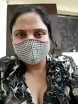 Snapshot of Shikha-mehra7 chatting on September 22, 3:10 pm Shikha-mehra7 online show from September 22, 3:10 pm