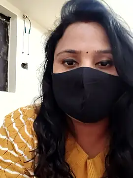 Shikha-mehra7 online show from January 18, 1:18 pm