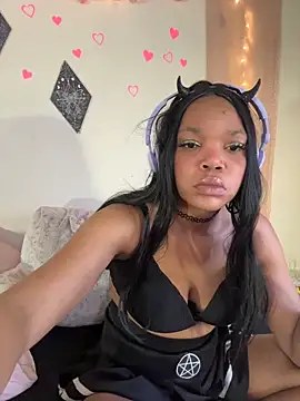 LunaNova999 online show from November 24, 7:27 pm