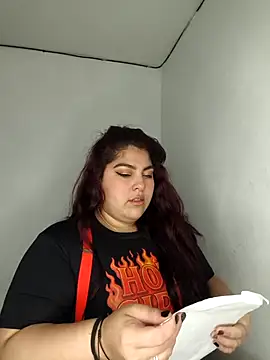 Snapshot of kendra_lil_evill chatting on October 25, 10:34 am kendra lil evill online show from October 25, 10:34 am