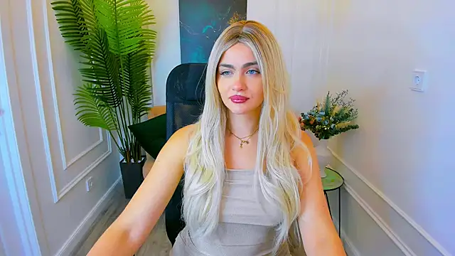 LeslieMineg online show from September 19, 7:46 pm