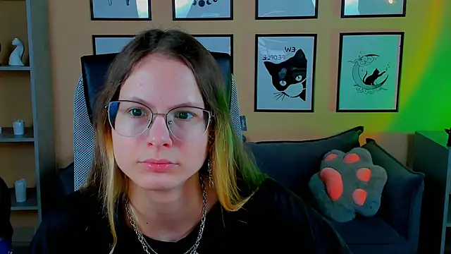 Carrie Rose online show from September 25, 4:22 am