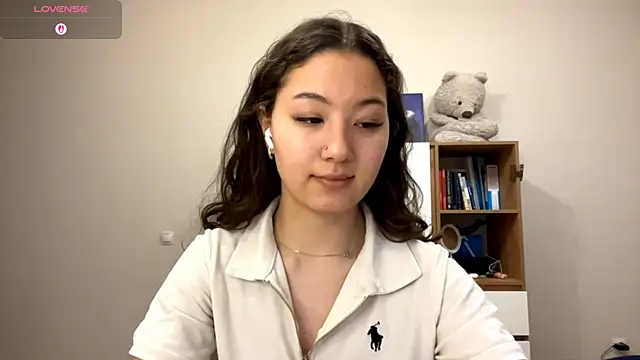 Sakuravice online show from November 7, 12:44 pm