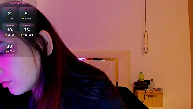 yummmymommy online show from September 24, 12:48 pm