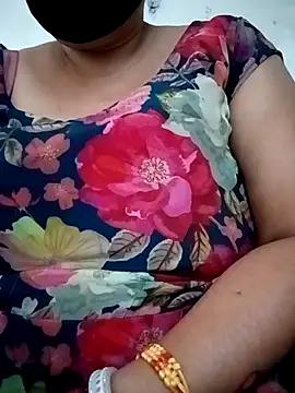 Snapshot of Rakhi_sawant143 chatting on September 26, 9:51 am Rakhi sawant143 online show from September 26, 9:51 am