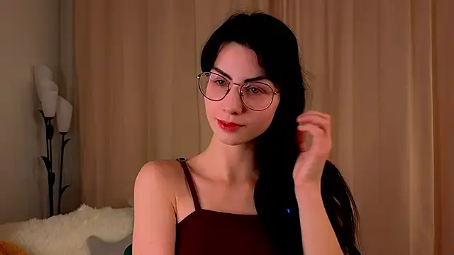 Snapshot of ArlineJanik chatting on October 15, 11:46 am ArlineJanik online show from October 15, 11:46 am