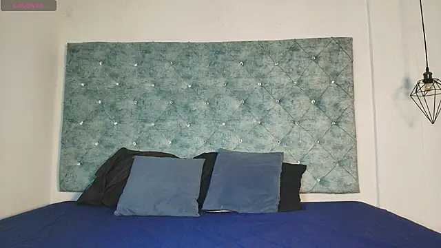 Snapshot of novaa_snow chatting on September 25, 7:34 pm novaa snow online show from September 25, 7:34 pm