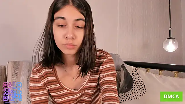 Snapshot of MeiFrock chatting on October 17, 4:32 pm MeiFrock online show from October 17, 4:32 pm