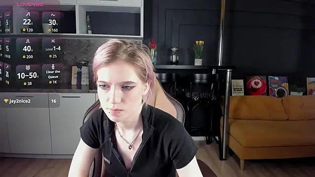MoonlitAsuna online show from September 12, 1:51 pm