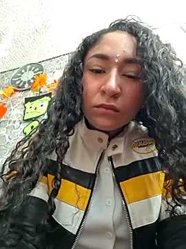 Lexiiee 1 online show from October 9, 5:06 pm