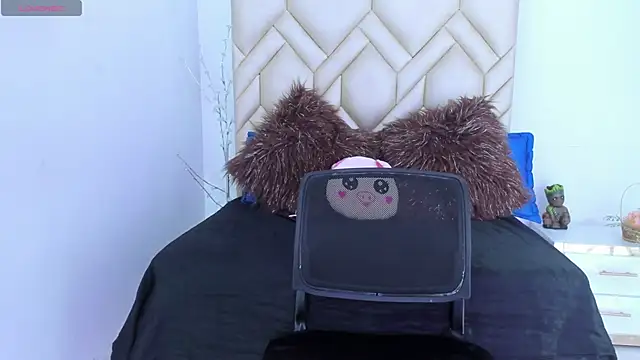 sexy thin anastasia online show from October 15, 7:05 pm