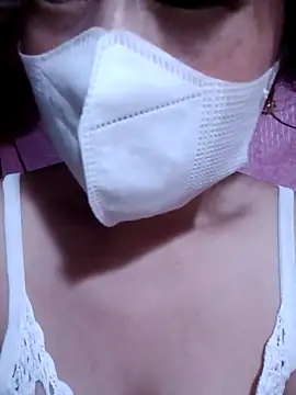 Snapshot of VanGau031694 chatting on September 28, 6:46 pm VanGau031694 online show from September 28, 6:46 pm