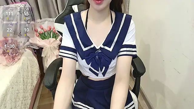 Snapshot of Bae_Gigii chatting on October 6, 1:17 pm Bae Gigii online show from October 6, 1:17 pm