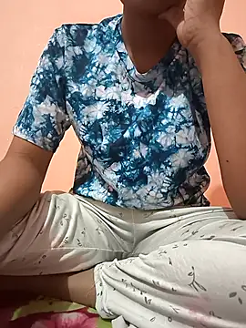 Snapshot of Hott_Archana chatting on October 14, 6:43 pm Hott Archana online show from October 14, 6:43 pm