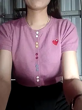 Snapshot of CherryBeii chatting on October 31, 5:42 am CherryBeii online show from October 31, 5:42 am