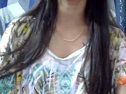 Riva arora01 online show from January 17, 10:45 am