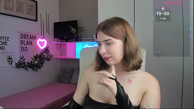 DianaGalaxy online show from September 12, 1:29 pm