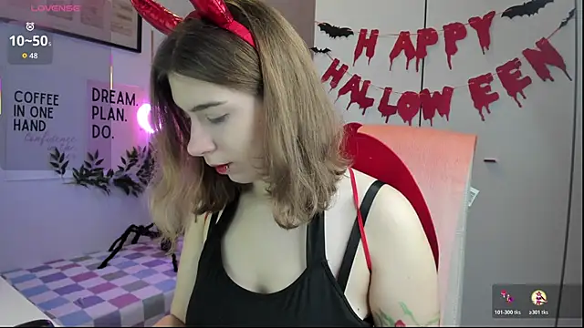 Snapshot of DianaGalaxy chatting on October 26, 9:32 pm DianaGalaxy online show from October 26, 9:32 pm