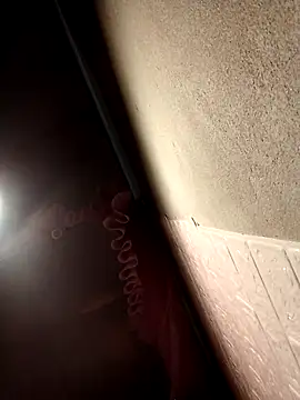 Snapshot of mymy06 chatting on September 10, 5:29 am mymy06 online show from September 10, 5:29 am