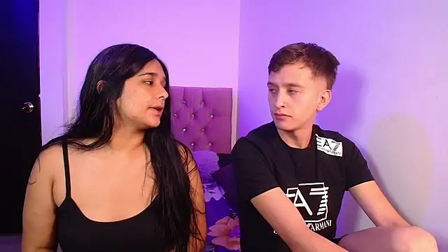 mae nathan  online show from February 19, 6:13 am