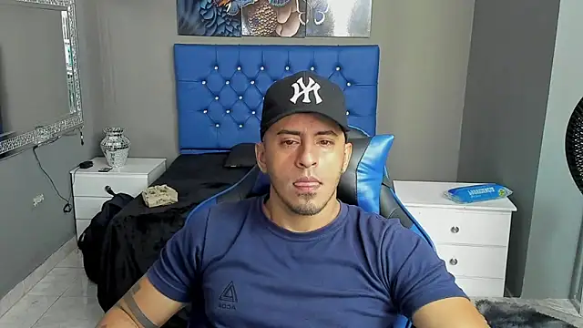 AngelAndChris online show from October 15, 12:30 pm