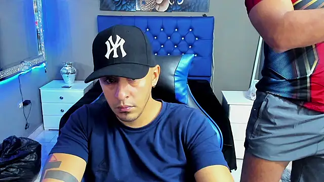 AngelAndChris online show from September 24, 12:37 pm