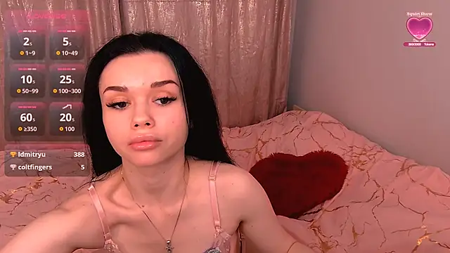 Luxuryy baby online show from December 5, 5:25 pm