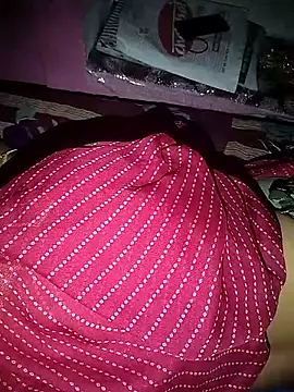 sexy  girls98 online show from October 6, 9:30 pm