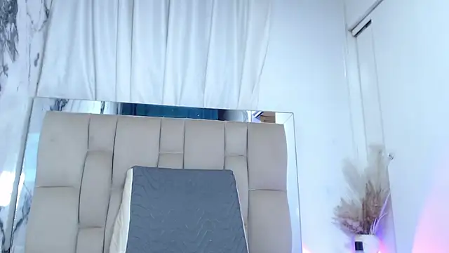 maraa X online show from February 4, 8:23 pm