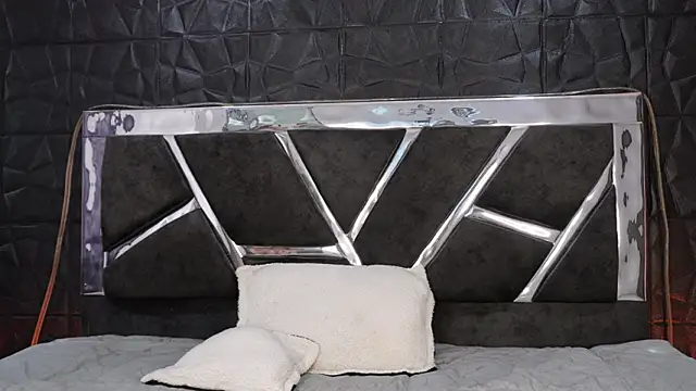 natasha vesper online show from January 14, 7:30 pm