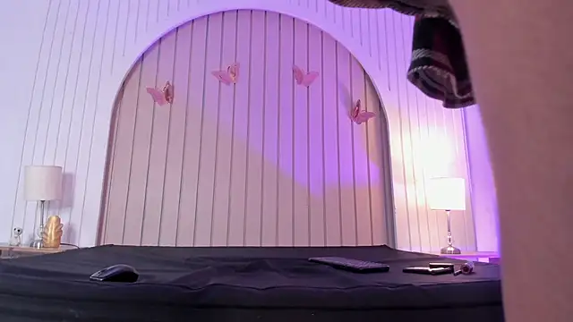 Snapshot of ALICESANDOVAL chatting on October 26, 11:49 am ALICESANDOVAL online show from October 26, 11:49 am