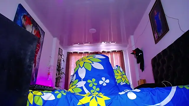 oodirty hellen online show from April 24, 9:06 pm