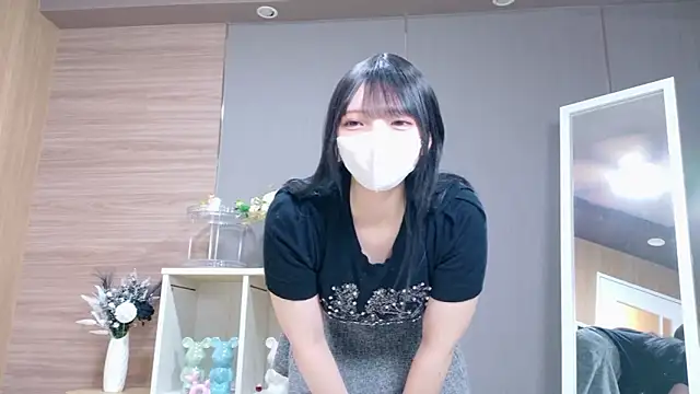 Snapshot of Riria-riri chatting on September 23, 11:08 am Riria-riri online show from September 23, 11:08 am