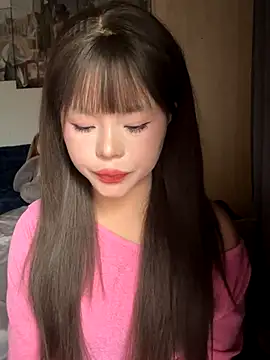 Snapshot of SarahBeii chatting on October 27, 3:46 am SarahBeii online show from October 27, 3:46 am