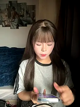 SarahBeii online show from November 8, 4:17 am