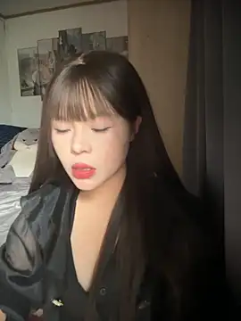 Snapshot of SarahBeii chatting on October 20, 3:42 am SarahBeii online show from October 20, 3:42 am