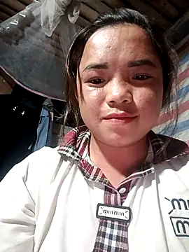 Snapshot of AnHa19 chatting on October 20, 1:47 pm AnHa19 online show from October 20, 1:47 pm